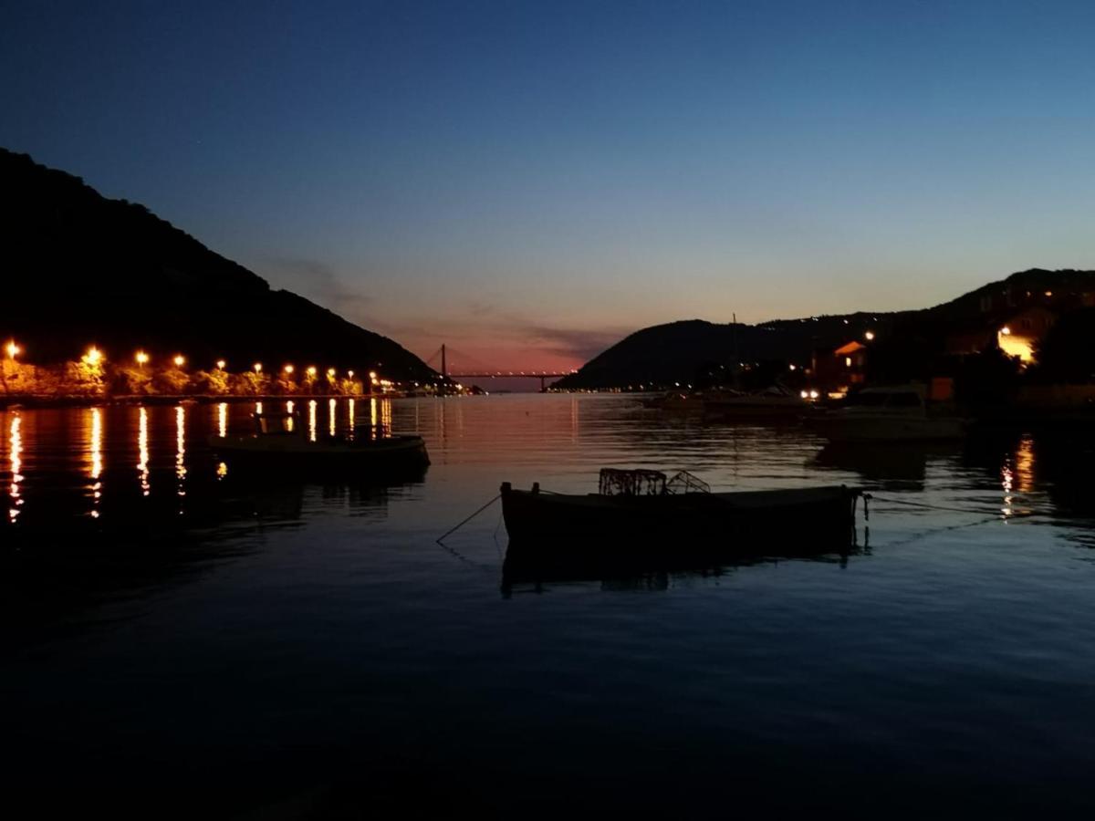 Guest House Riverside Mokošica Exterior foto